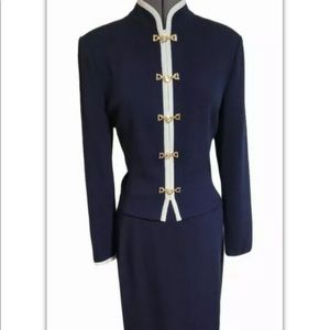 SOLD! *Excellent Condition!* St. John Navy Knit Suit Set